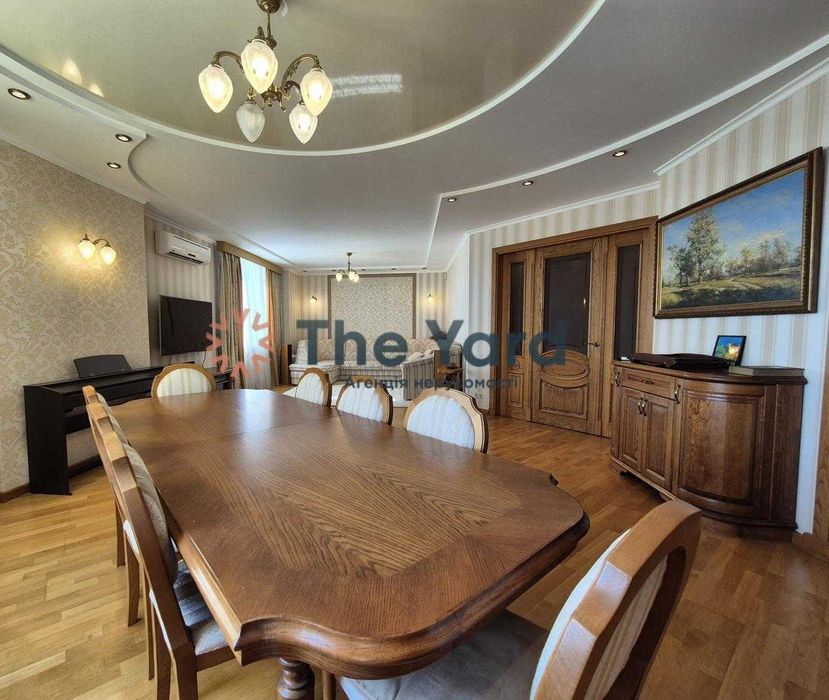 Продаж дизайнерської 5 кім. квартири вул. Гришка Михайла 9 Осокорки