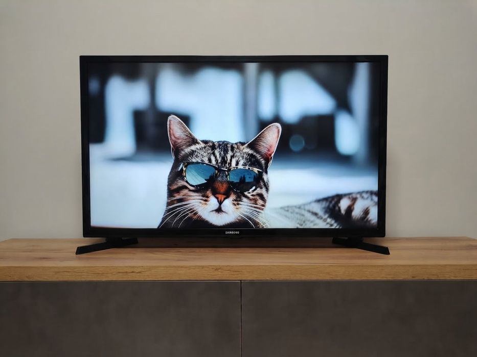 Телевизор Samsung UE32M4002AK