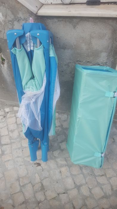 Cama  de viagem  flexível  para  crianças