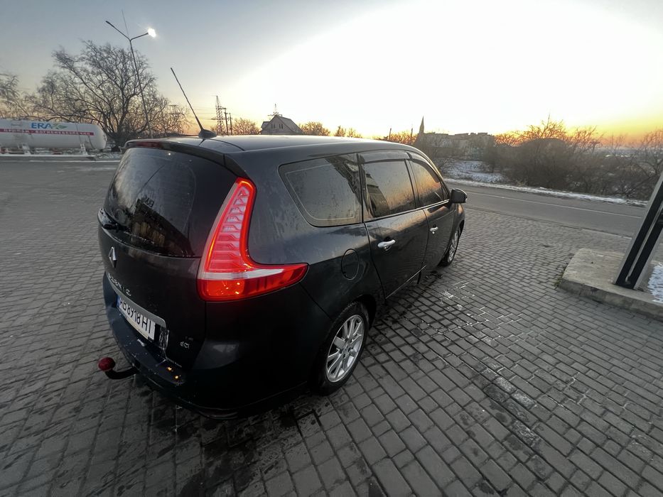 Reno Grand Scennic 3