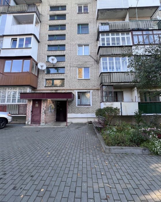 Продаж 2-кімнатної квартири в центрі міста