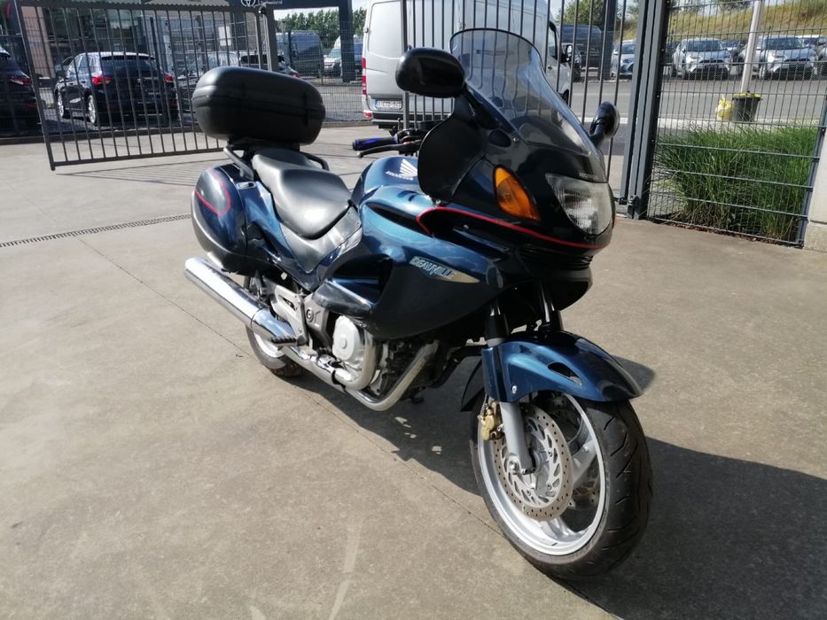 Honda deauville 650