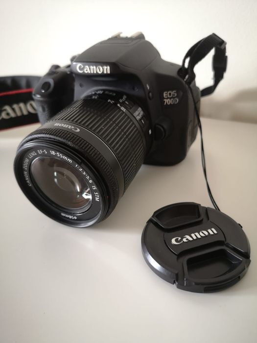 Canon EOS 700D + Extras | Impecável