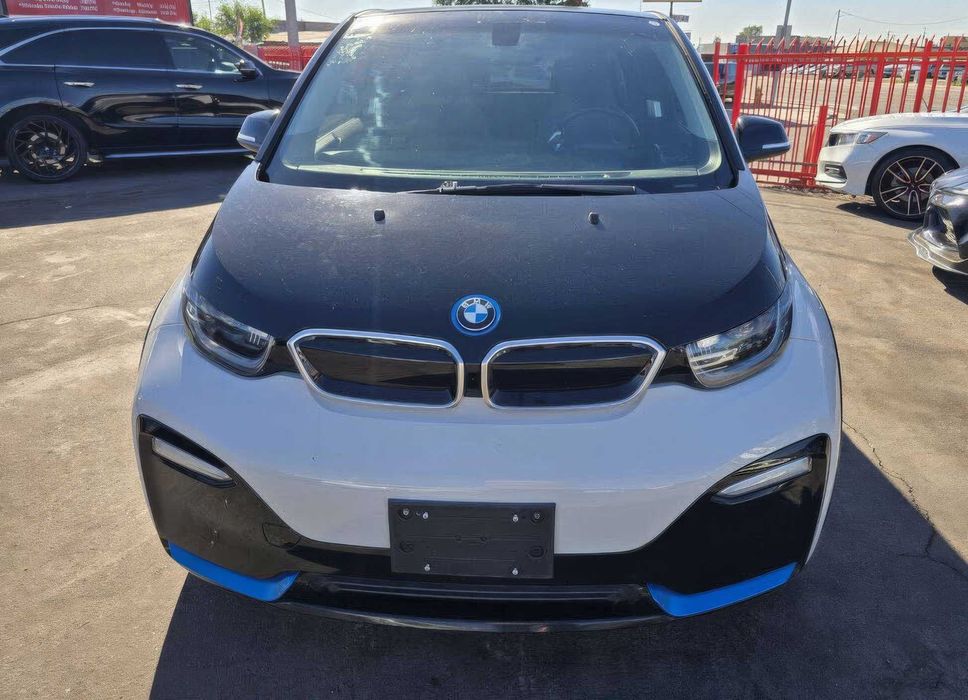 BMW i3      2019