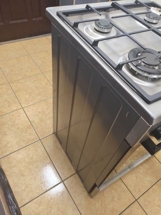 Kuchenka gazowa Beko FBMA 61330GXDTN