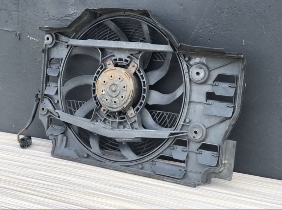 Вентилятор Кондиціонера BMW E39 M57 Кондиционера На 4 Піна 2.5d 3.0d