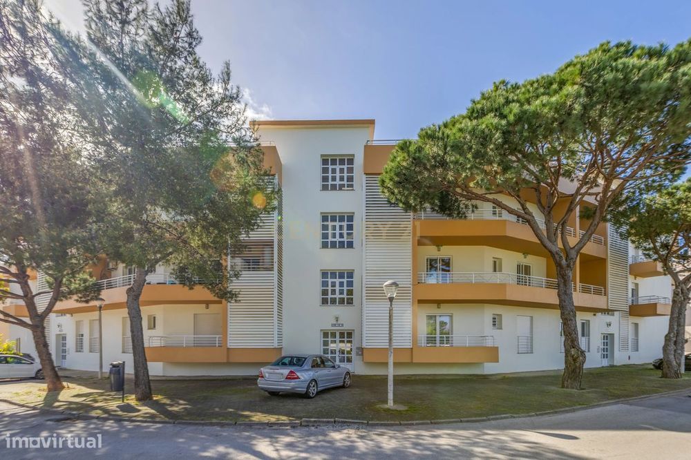 Apartamento T2, na Urbanização Al-Sakia Village, em Quarteira — Quarteira, Faro