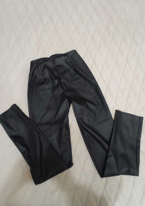 Продам женские вещи