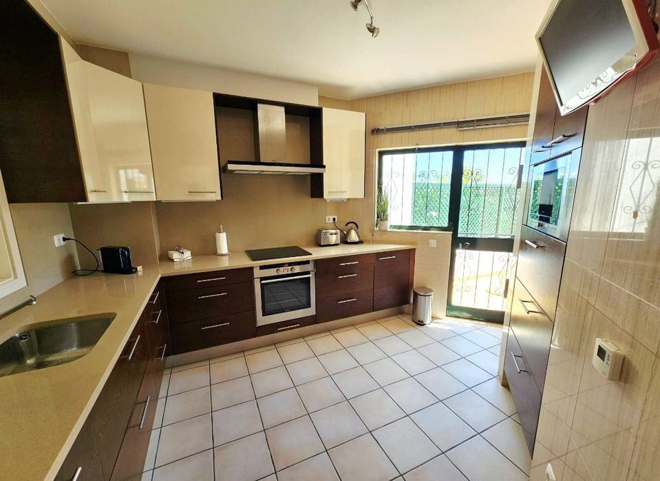 Serviços de limpeza e passar a ferro