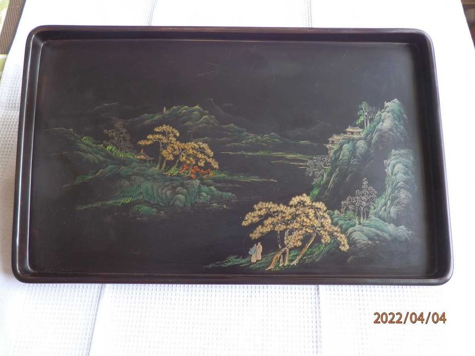 Oryginalna chińska taca z laki