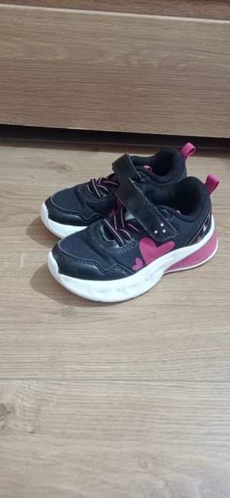 Buty adidasy świecąca podeszwa Lupilu rozmiar 26