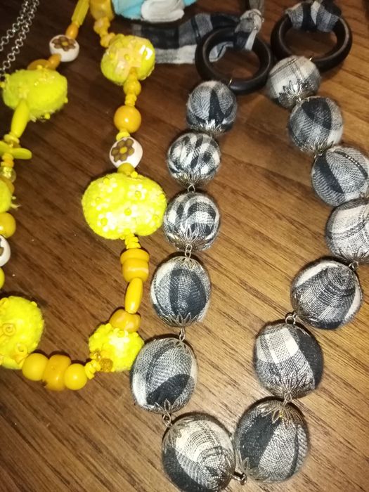 Colares variados