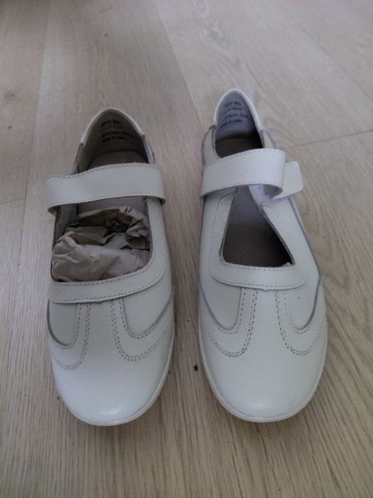 Nowe buty skóra naturalna 39 z Holandii