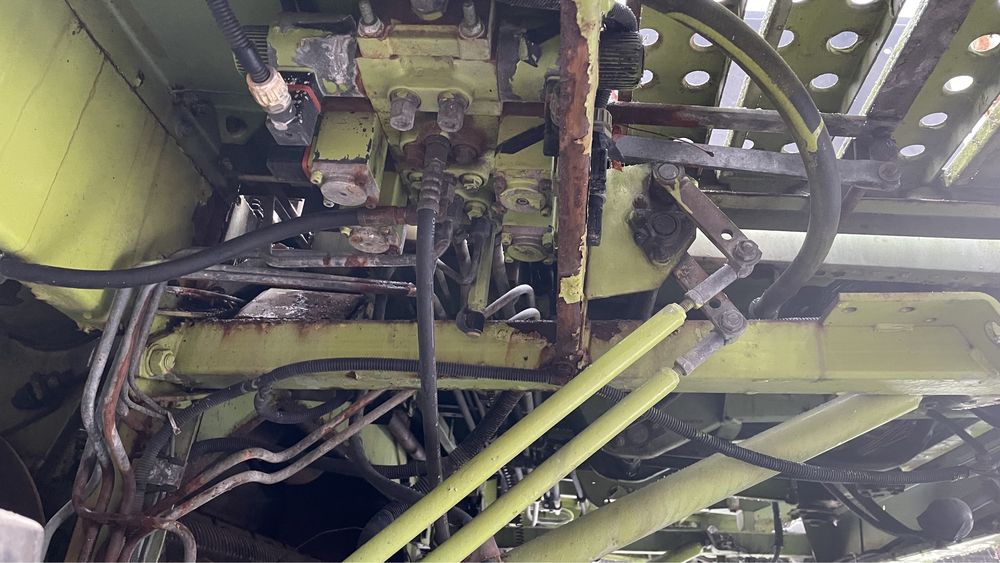 Claas Dominator 96 106 Mega 204 Lexion 450 części tanio