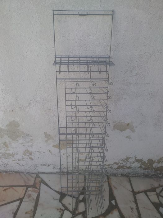 Expositor de ferro