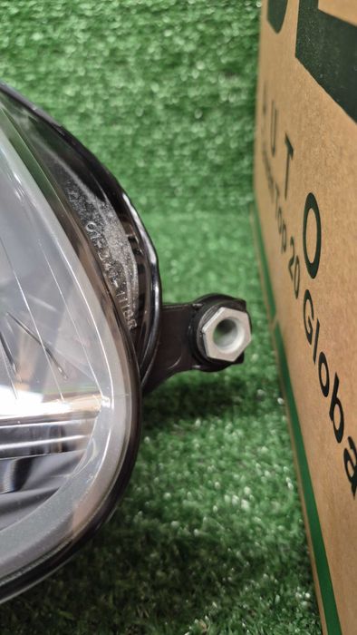 Otica Farol Direito Volkswagen Golf V 1K1 1K5 2003 a 2009 Ref. 441-1171R-LDEM6 NOVO DEPO