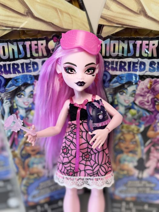 Монстер Хай Monster High Buried Secrets Cozy Creepover: 1 100 грн