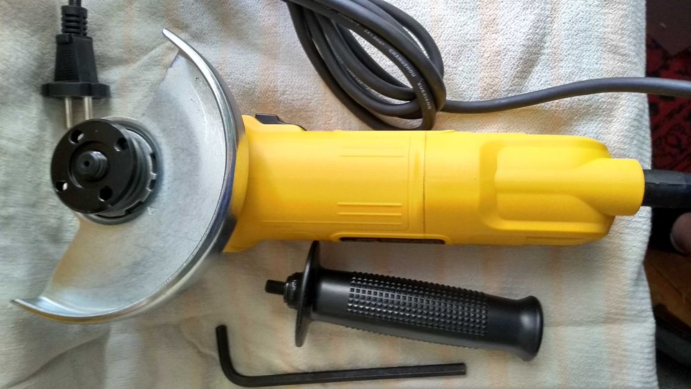 DeWALT DWE4157 Кутова Шліфмашина Болгарка НОВА!