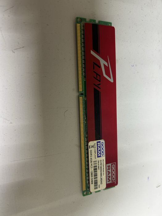 Оперативка GOODRAM 4 GB DDR3 1600 MHz (GYR1600D364L9S/4G)