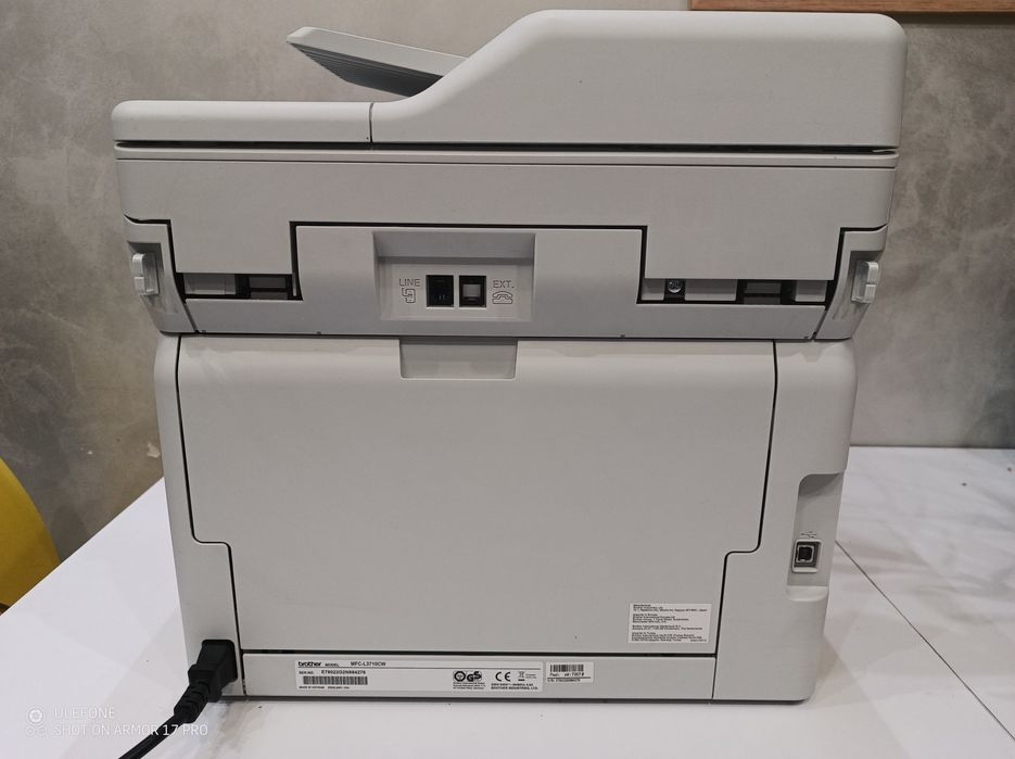 Кольоровий лазерний БФП Brother MFC-L3710CW з Wi-Fi