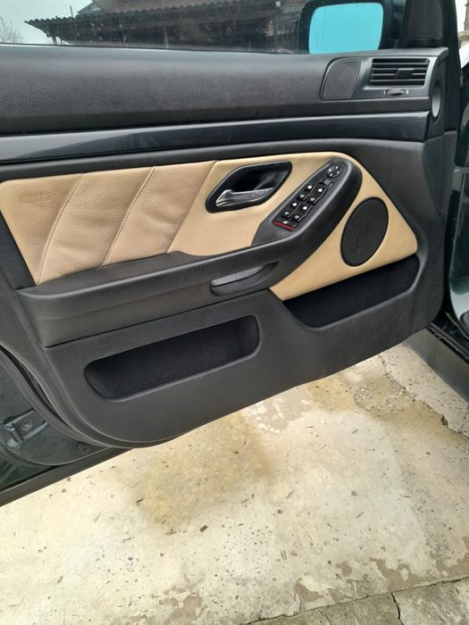 BMW e39 (m54b22)