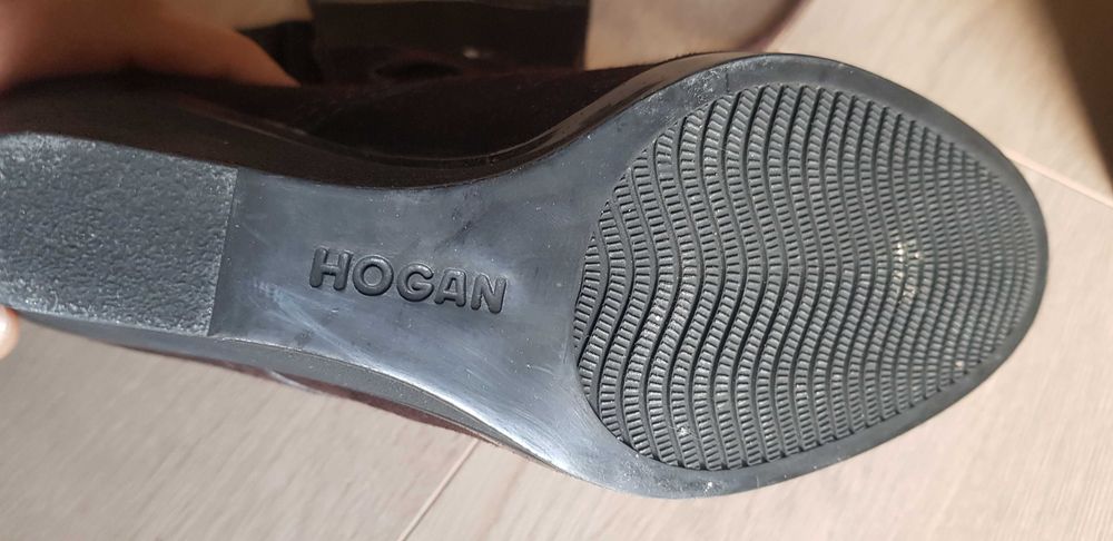 нові Hogan черевики жіночі