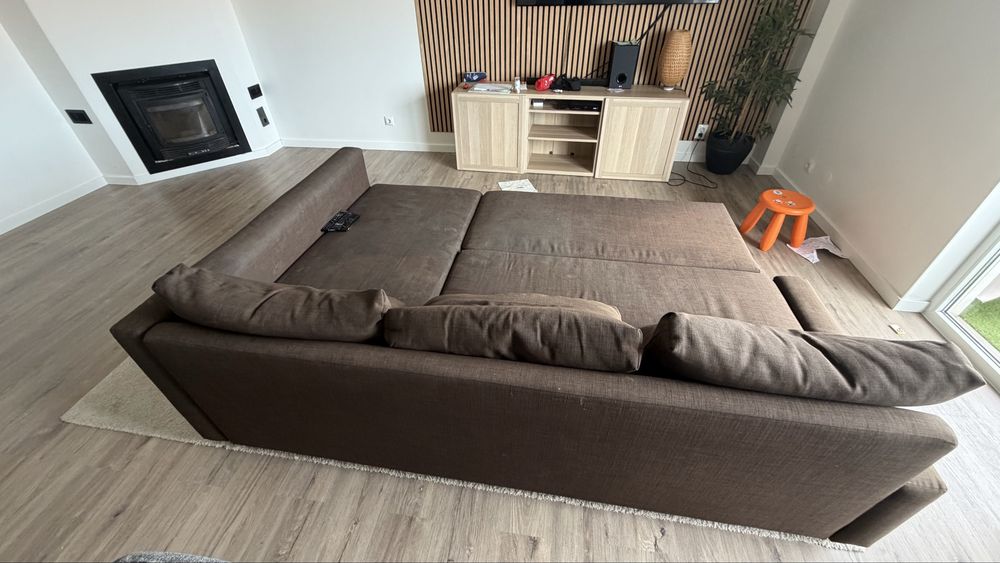 Sofa chaise lounge com cama