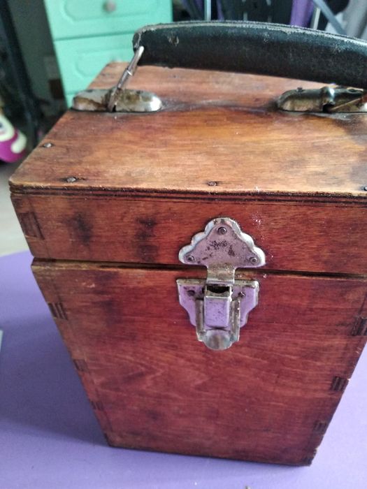 Ящичек деревянный