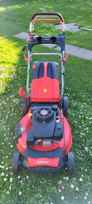 Kosiarka spalinowa z napędem FAWORYT 6 KM, 56cm szerokość koszenia