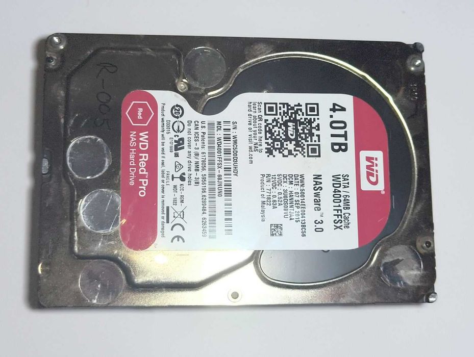 Жесткий Диск 3.5 WD RED 4TB WD4001FFSX-68JNUN0