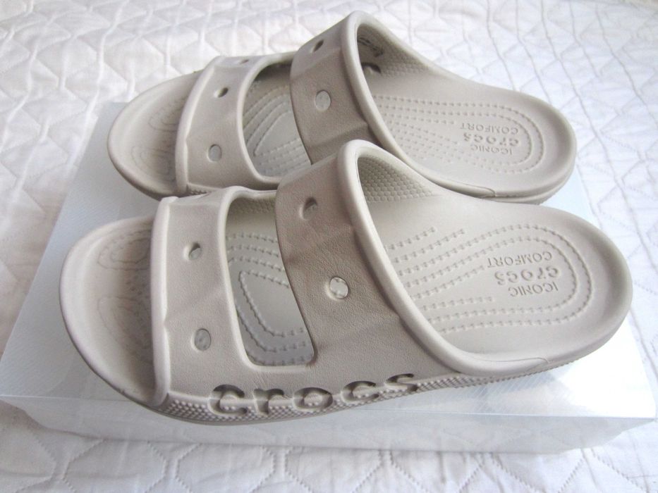 Nowe beżowe klapki - sandały Crocs, rozm.37/38