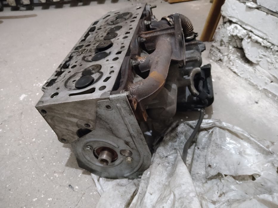 Głowica RENAULT Laguna II 1.9dCi