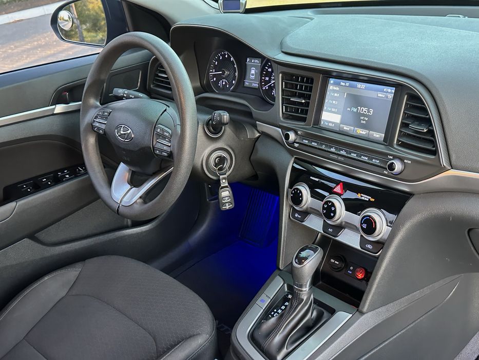 Зовсім НОВЕ АВТО ПРОБІГ 46 Тисяч Кілометрів!!! Hyundai Elantra 2.0