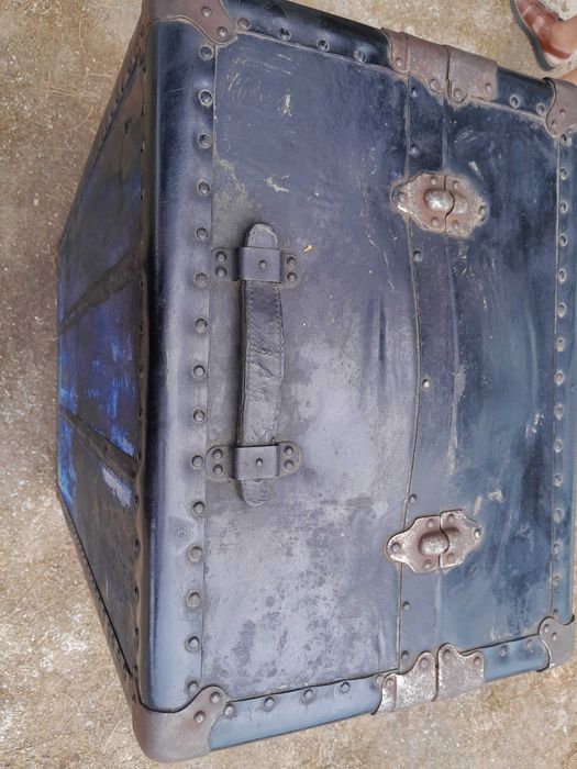 Malao de viagem retro muito antigo..para colecionadores
