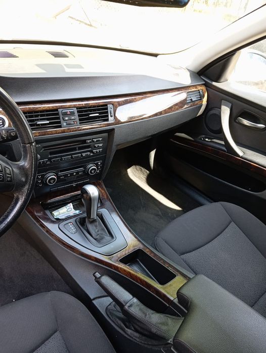 BMW E91 330 xd 2006r