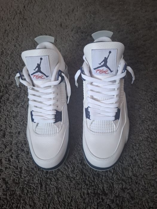 Nike jordan 4 midnight navy