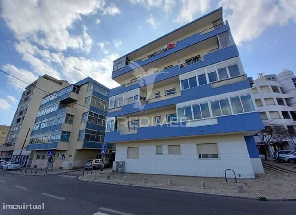 Apartamento T4 no Laranjeiro, Almada — Laranjeiro E Feijó, Setúbal