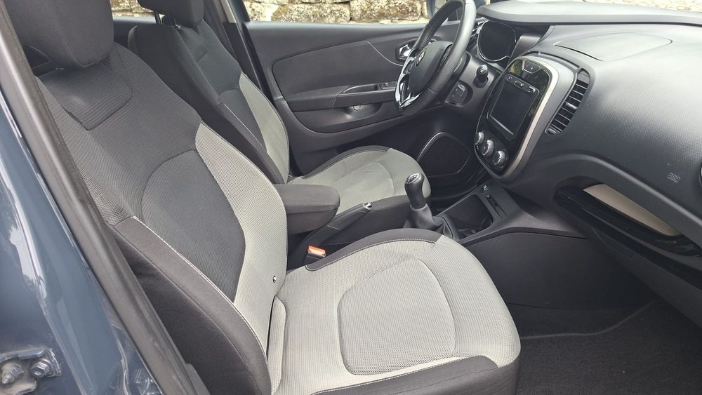 Renault Captur 1.5 DCI ano 2015, nacional 1 dono