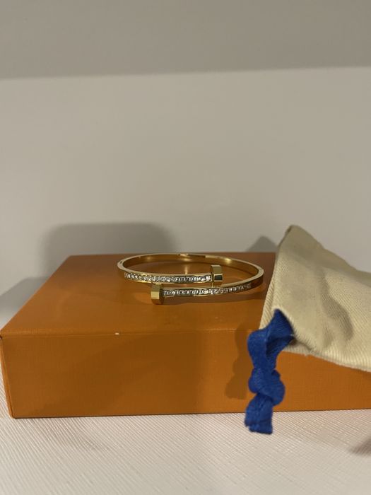 Pulseira estilo cartier