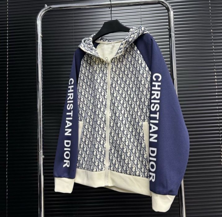 Кофта Dior новинка