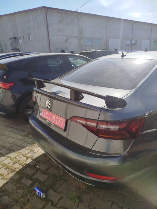 Спойлер VW Jetta MK 7 карбон