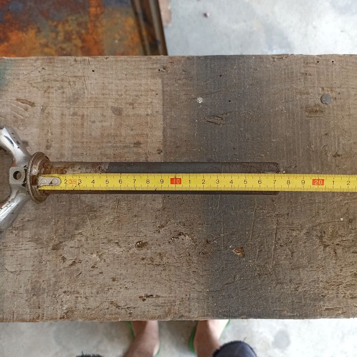 Forqueta em ferro cromada vintage (Estrada)