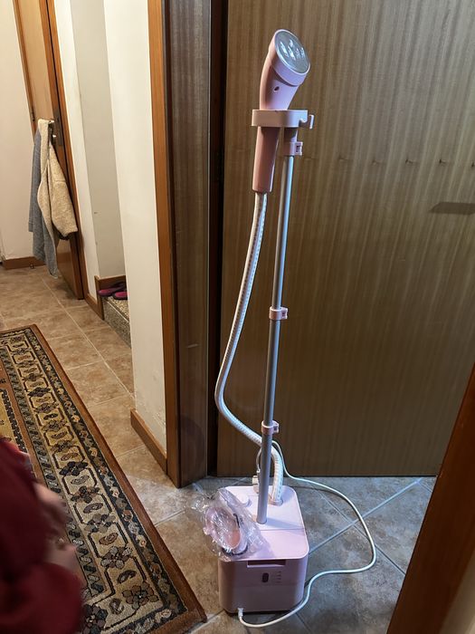 Ferro de engomar vertical