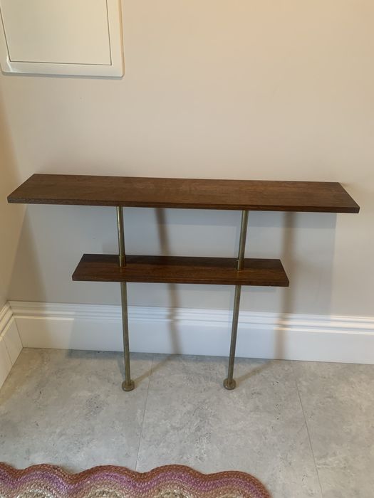 Konsola z mosiężnym stelażem