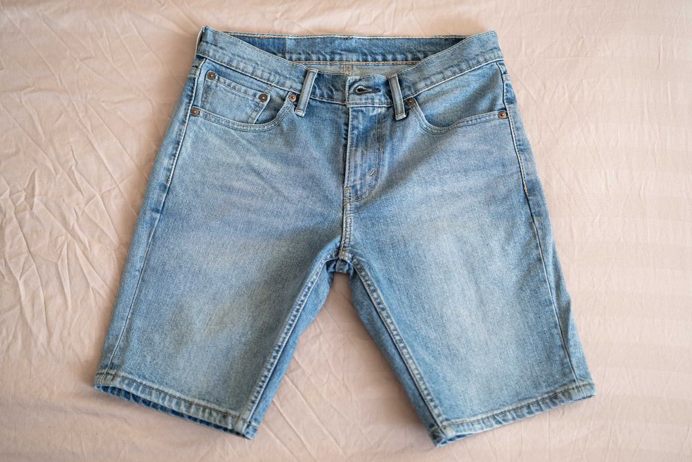 Чоловічі джинсові шорти Levis