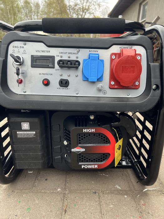 Agregat prądotwórczy RECKLUND 7.1kW 400V Briggs nowy