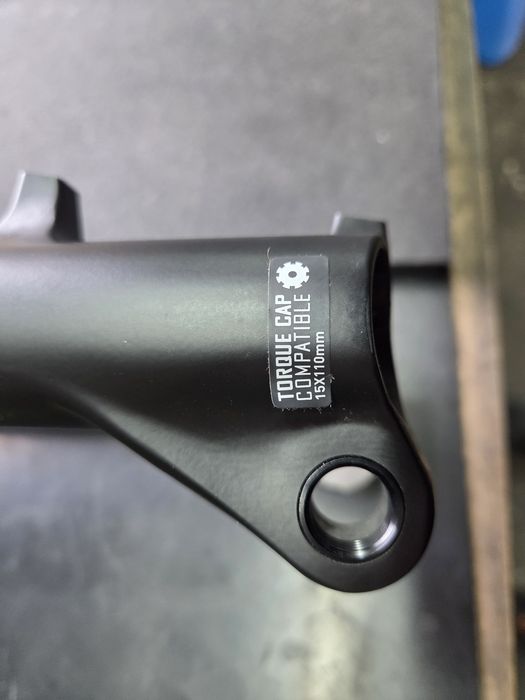 Amortyzator rockshox Judy 29"