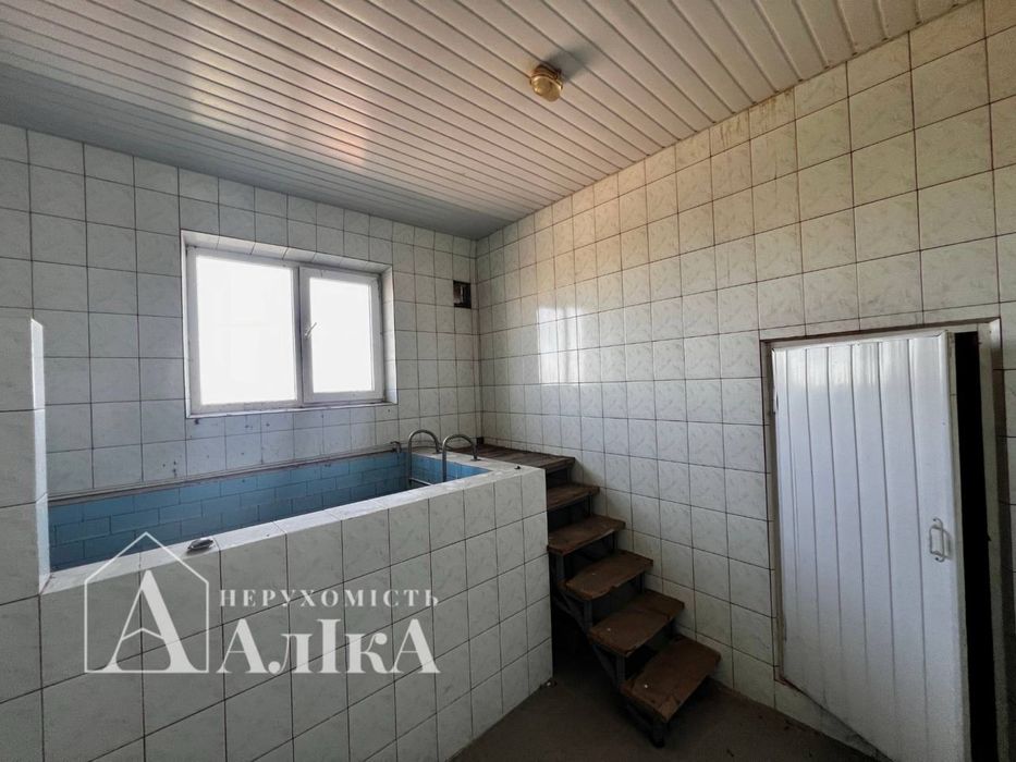 Продам велике виробниче приміщення