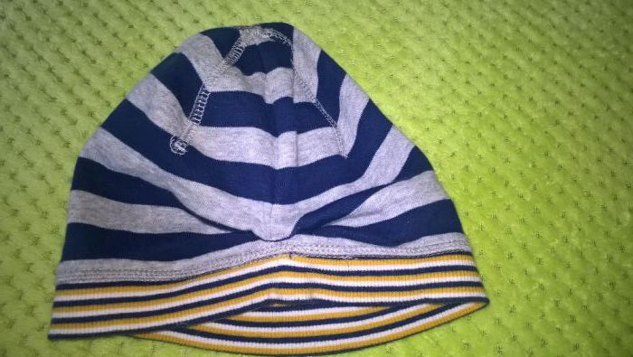 Czapeczka dla chłopca wiosna/jesień H&M