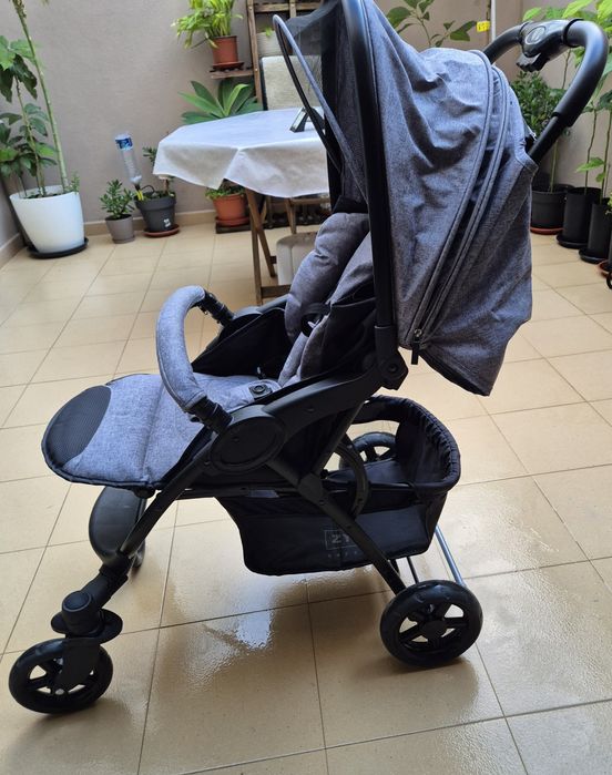 Carrinho Zippy como novo